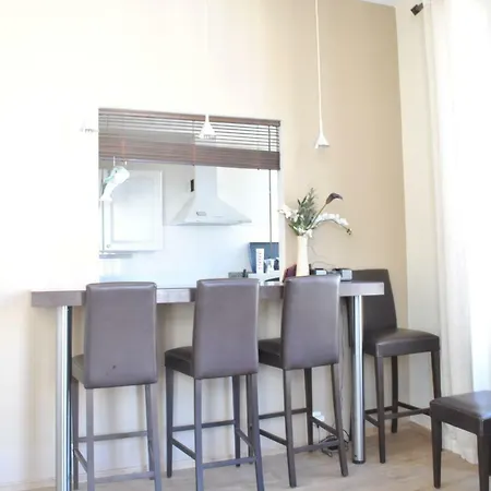 Lecerf 2p Cur1095 Appartement